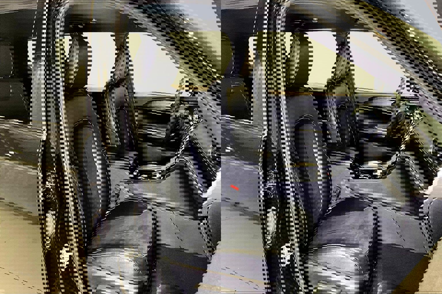 Used 2023 Jeep Grand Cherokee L Altitude image 28