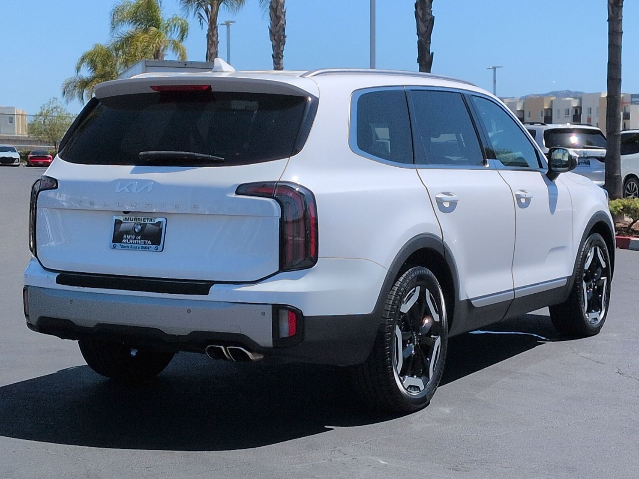 Used 2023 Kia Telluride EX FWD image 10