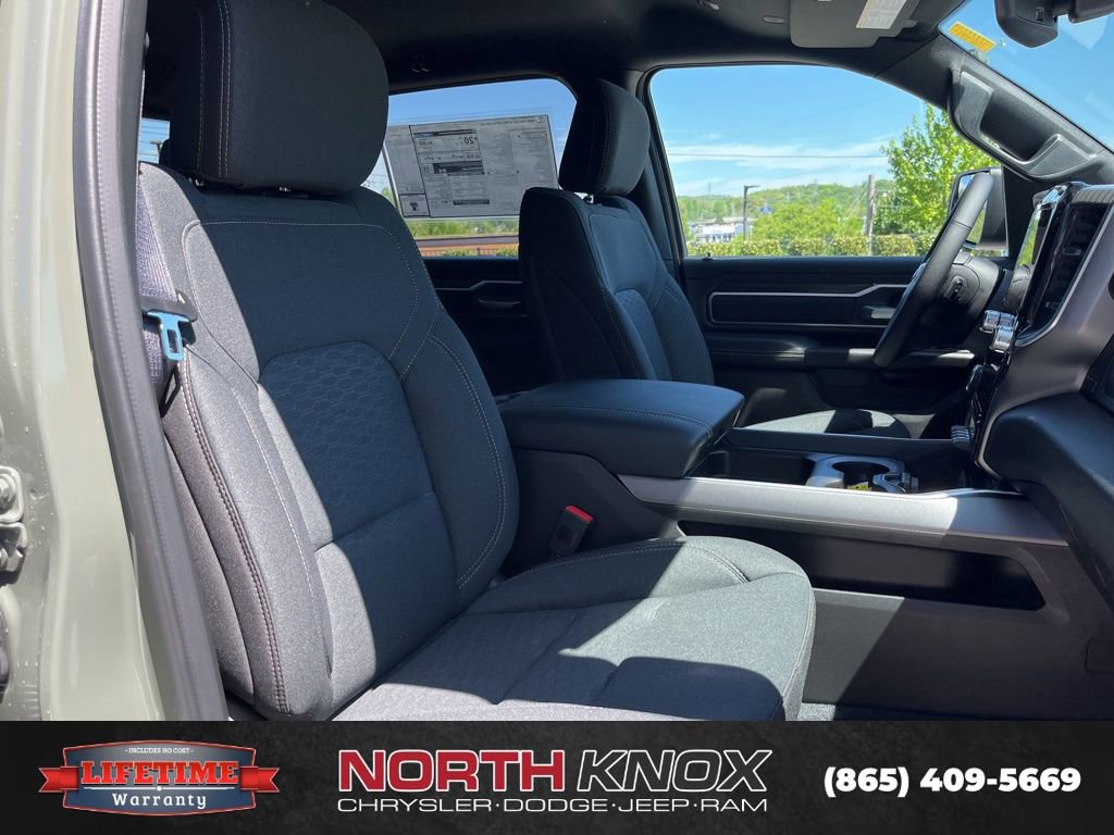 New 2026 RAM 1500 Big Horn AWD/4WD image 26