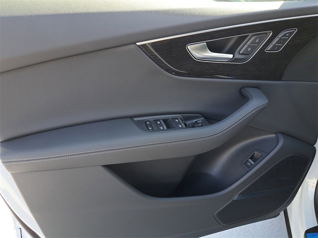 New 2026 Audi Q8 Premium Plus image 20