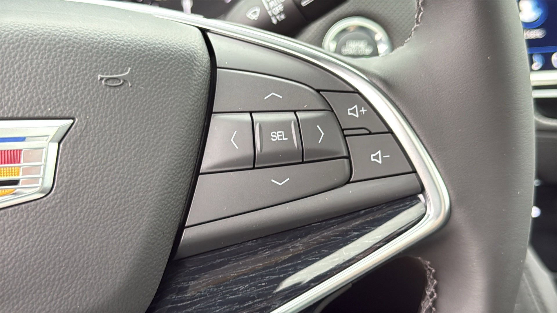 New 2026 Cadillac XT5 Premium Luxury w/ LPO, Floor Liner Package image 19