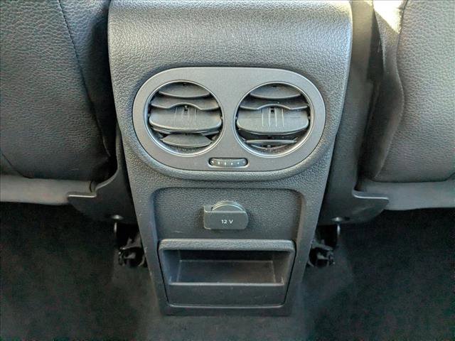 Used 2016 Volkswagen Tiguan S image 18