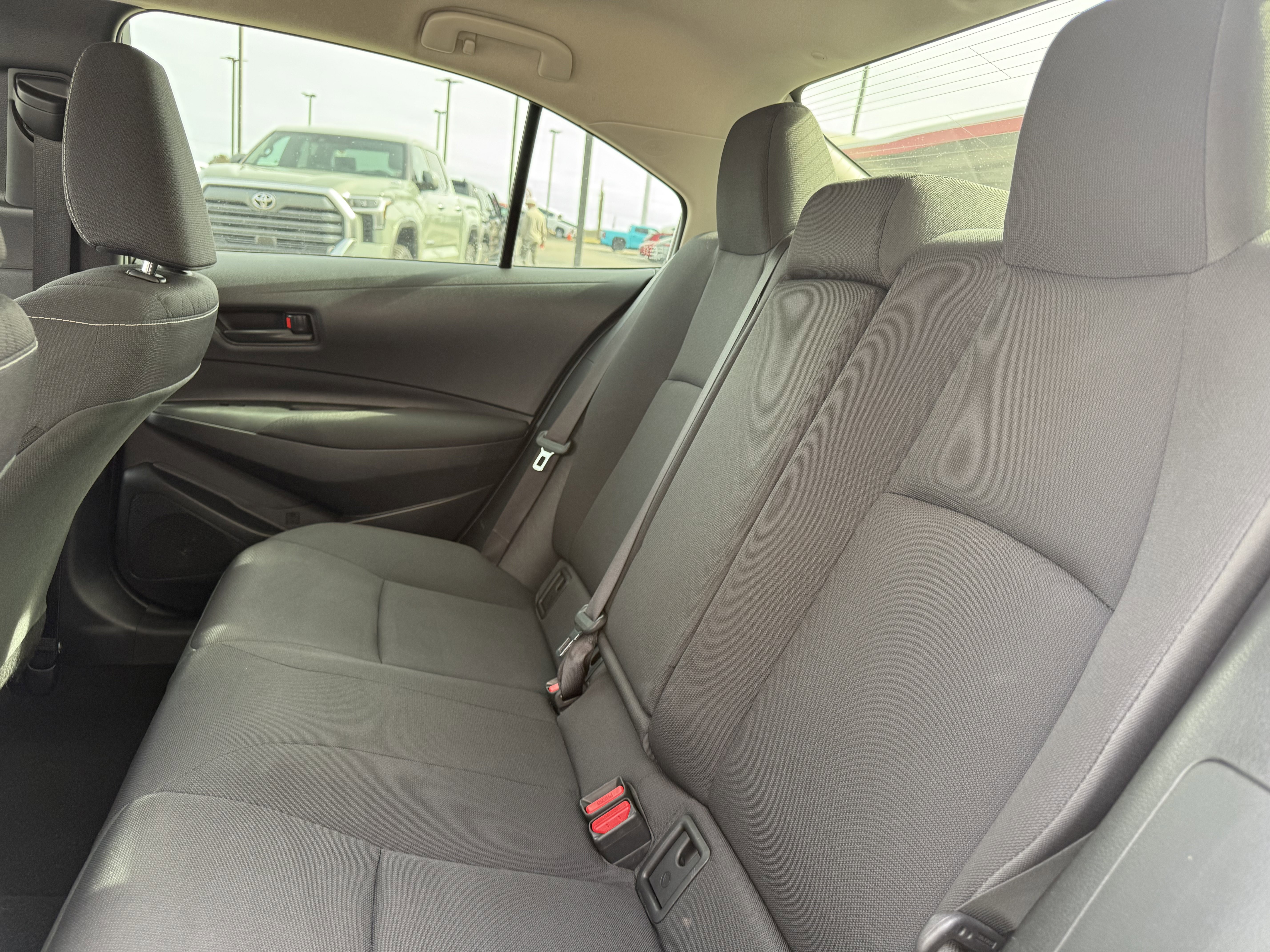 Certified 2025 Toyota Corolla LE image 18