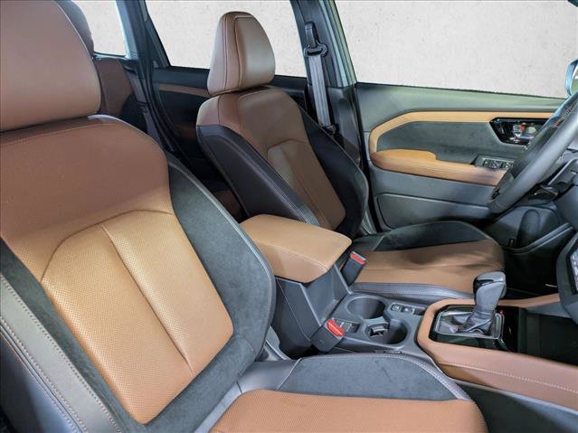 Used 2025 Subaru Forester Touring AWD/4WD image 22