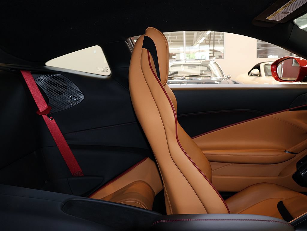 Certified 2022 Ferrari Roma RWD image 22
