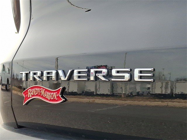 Certified 2025 Chevrolet Traverse LT image 30