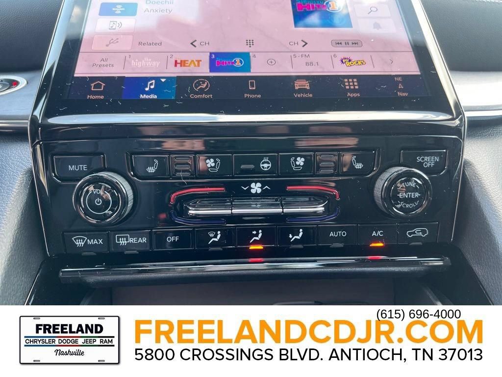 New 2025 Jeep Grand Cherokee L Overland w/ Luxury Tech Group IV AWD/4WD image 30