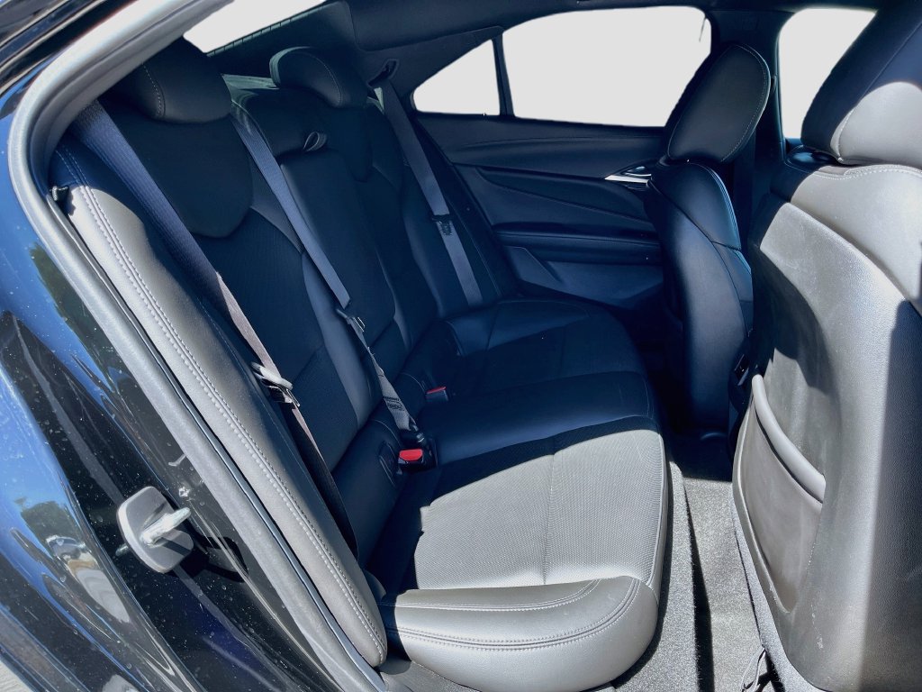 Certified 2023 Cadillac CT4 Premium Luxury RWD image 33
