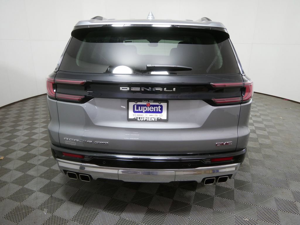 Used 2024 GMC Acadia Denali w/ Super Cruise Package image 4