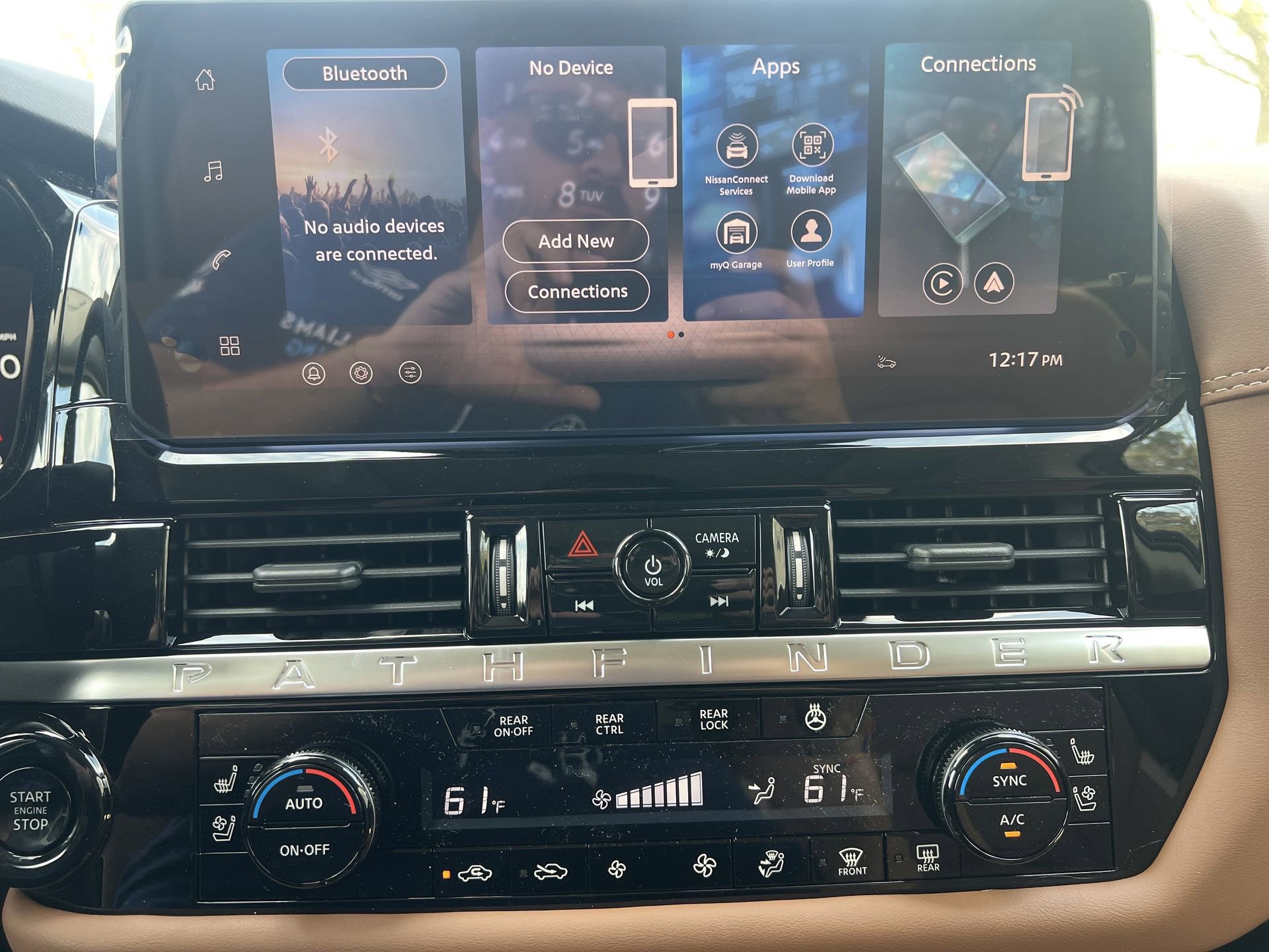 New 2026 Nissan Pathfinder Platinum image 6