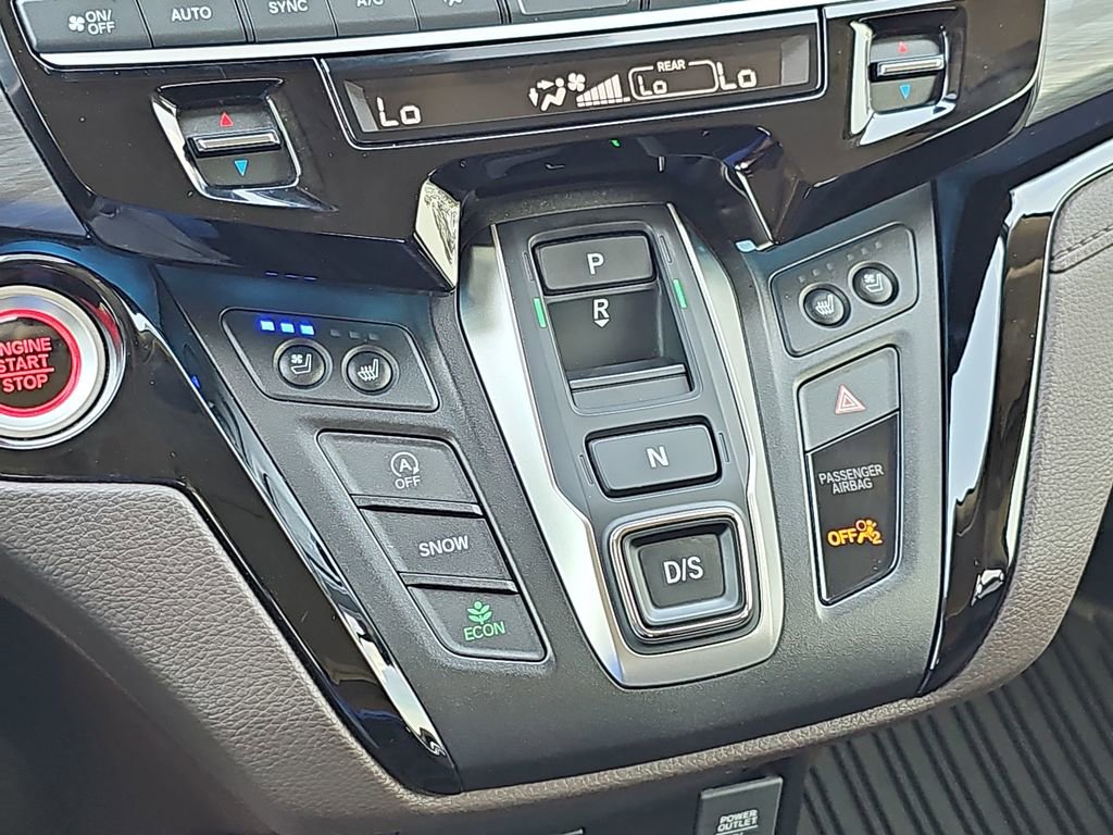 Used 2025 Honda Odyssey Elite image 30