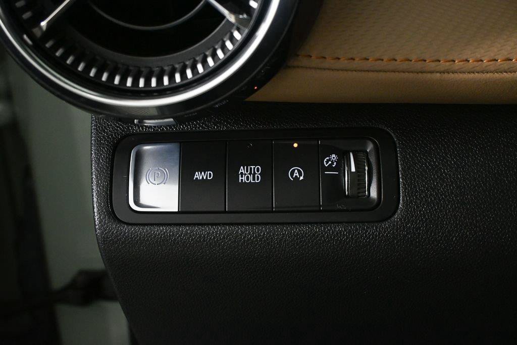 Used 2026 Chevrolet Equinox ACTIV w/ Safety and Technology Package AWD/4WD image 7