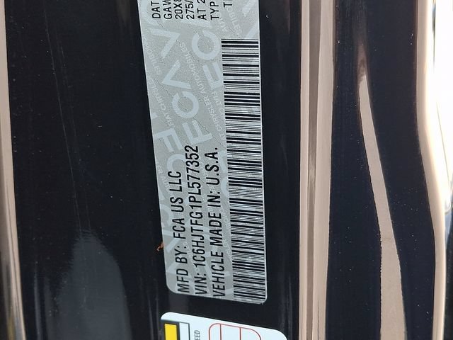 Used 2023 Jeep Gladiator Overland AWD/4WD image 31