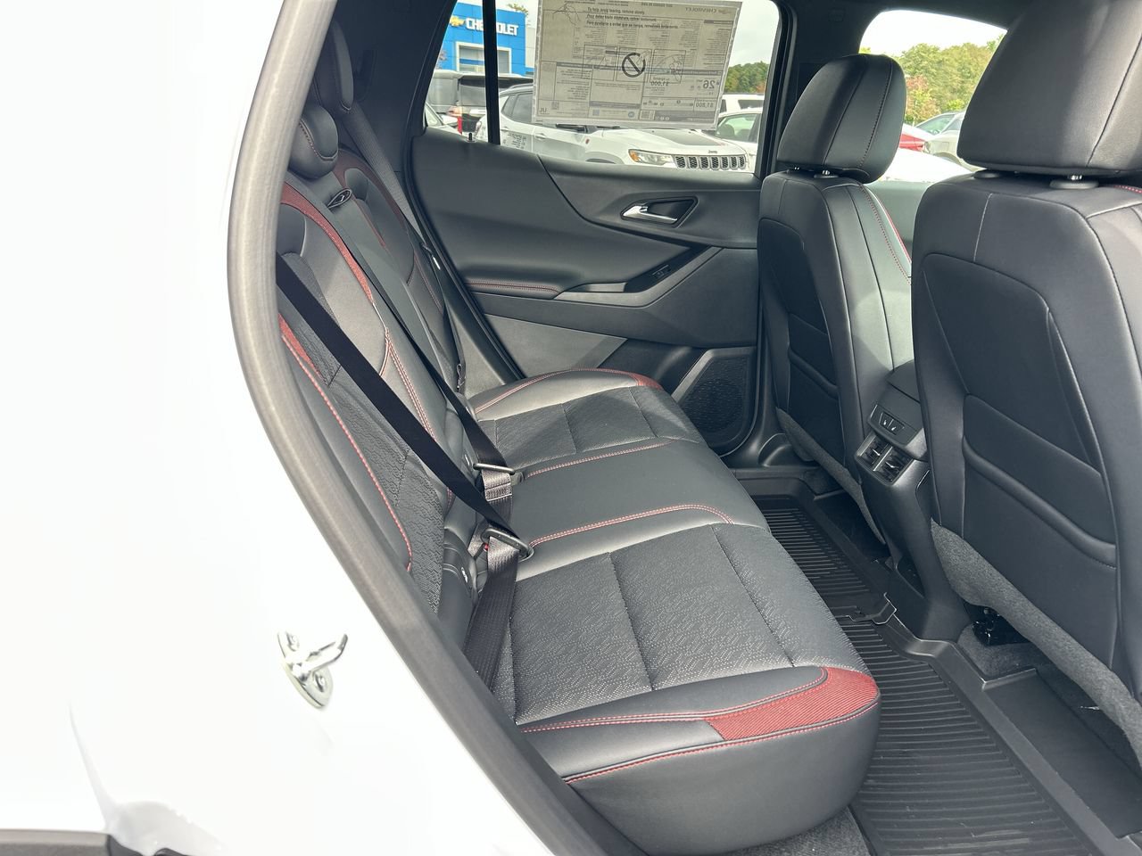 New 2027 Chevrolet Equinox RS w/ Convenience Package III AWD/4WD image 20