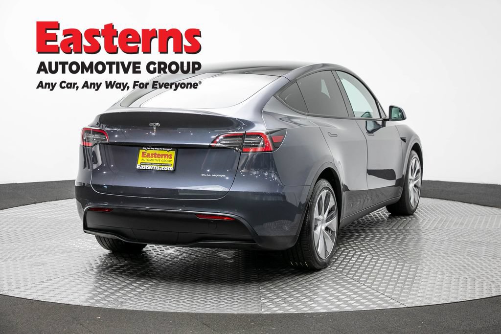 Used 2021 Tesla Model Y Long Range AWD/4WD image 4