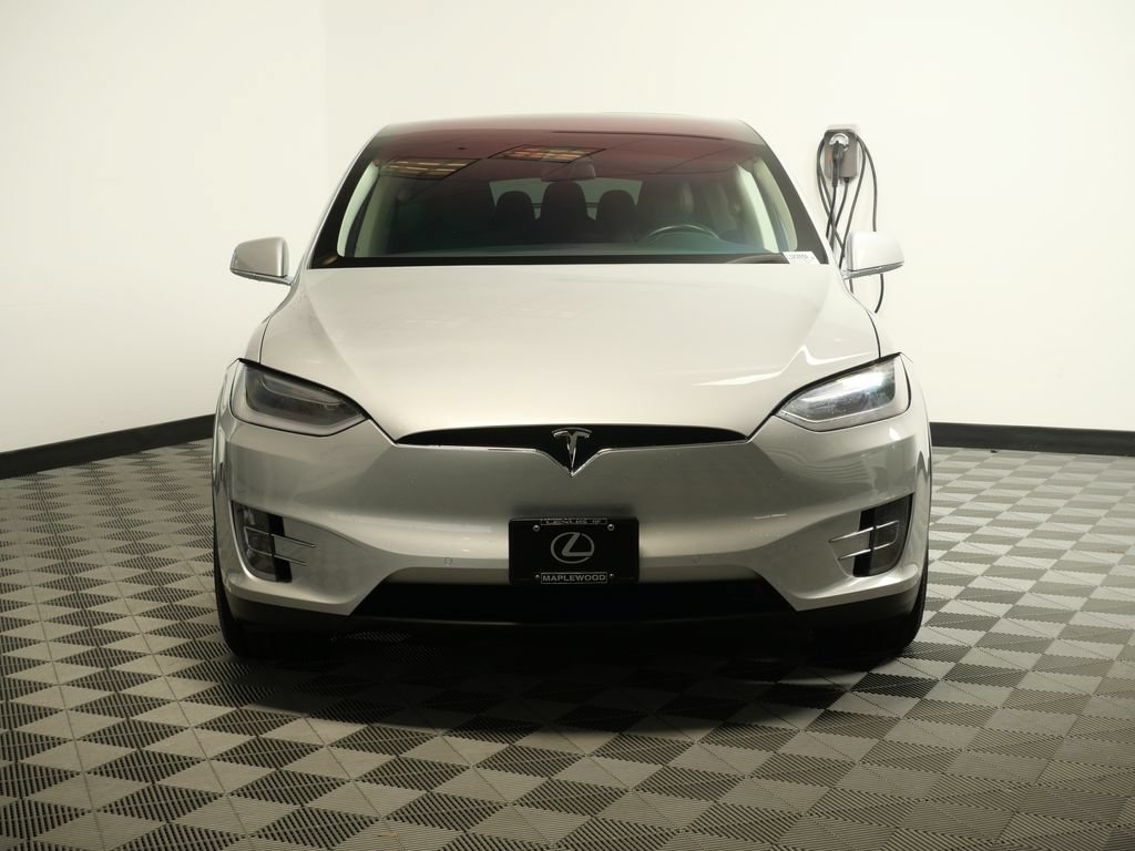 Used 2016 Tesla Model X 75D AWD/4WD image 2