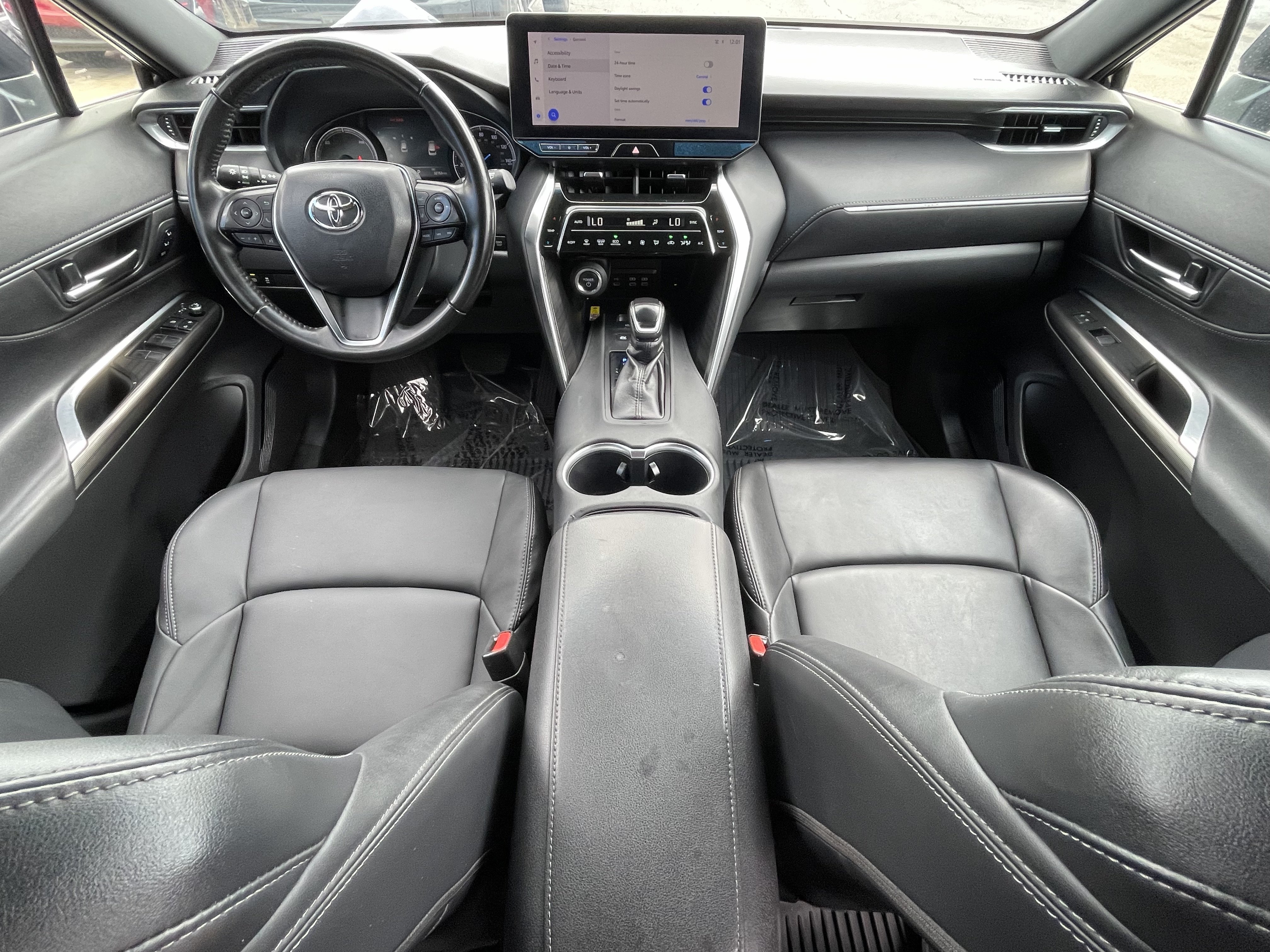Used 2024 Toyota Venza XLE AWD/4WD image 10