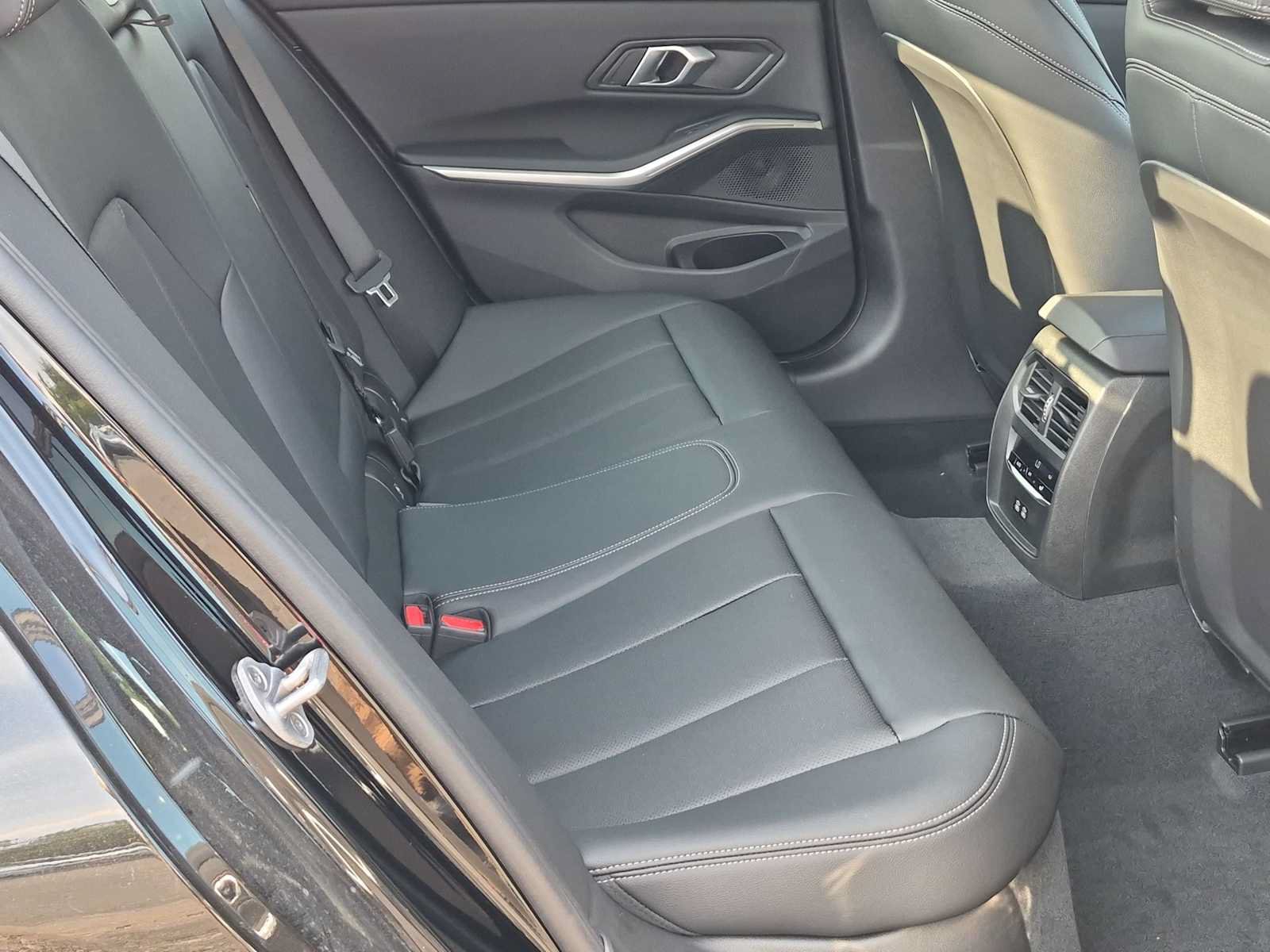 New 2026 BMW 330i Sedan RWD image 22