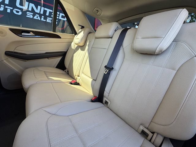 Used 2018 Mercedes-Benz GLE 350 4MATIC image 15
