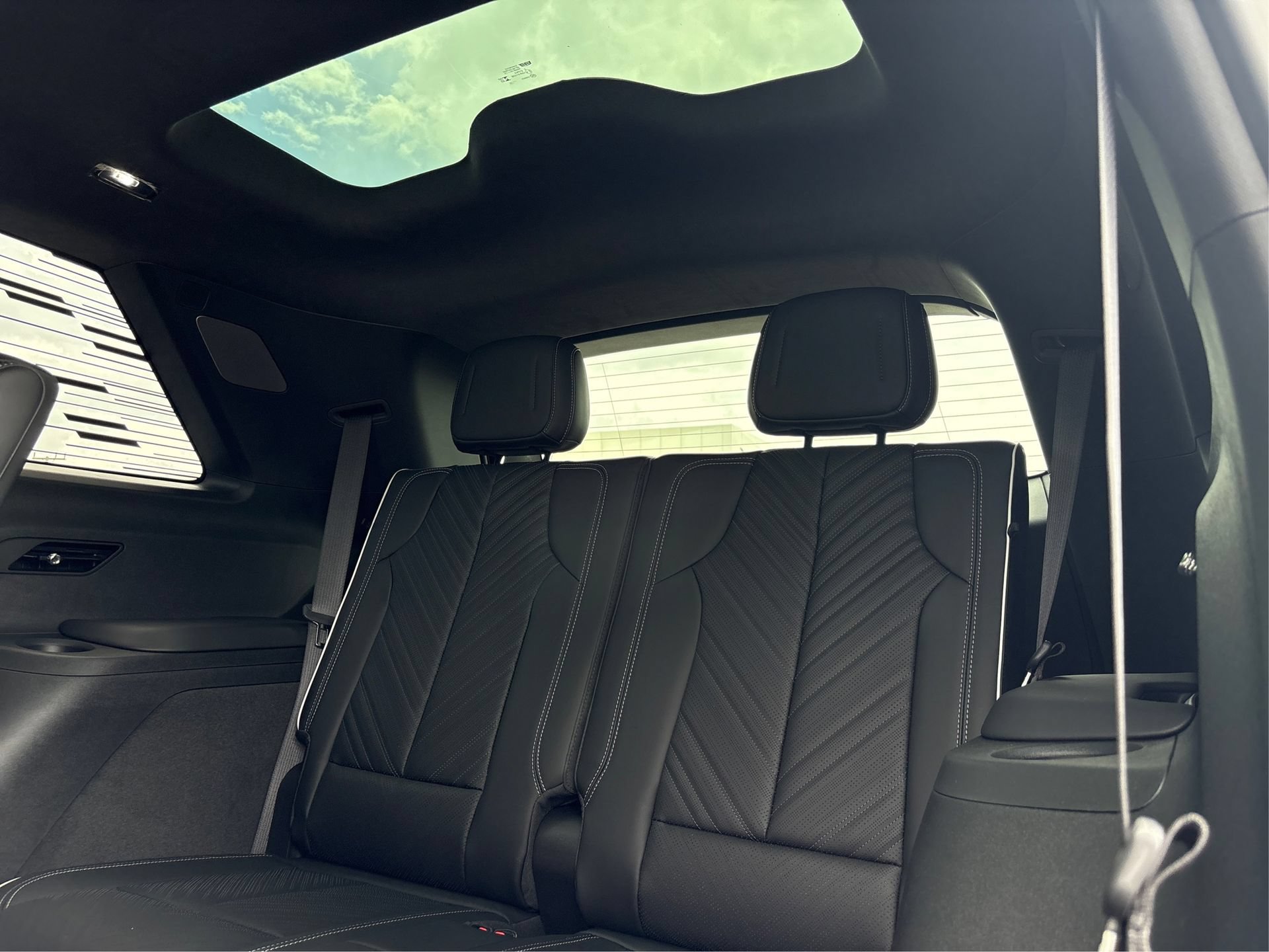 New 2026 Cadillac Vistiq Premium Luxury AWD/4WD image 12