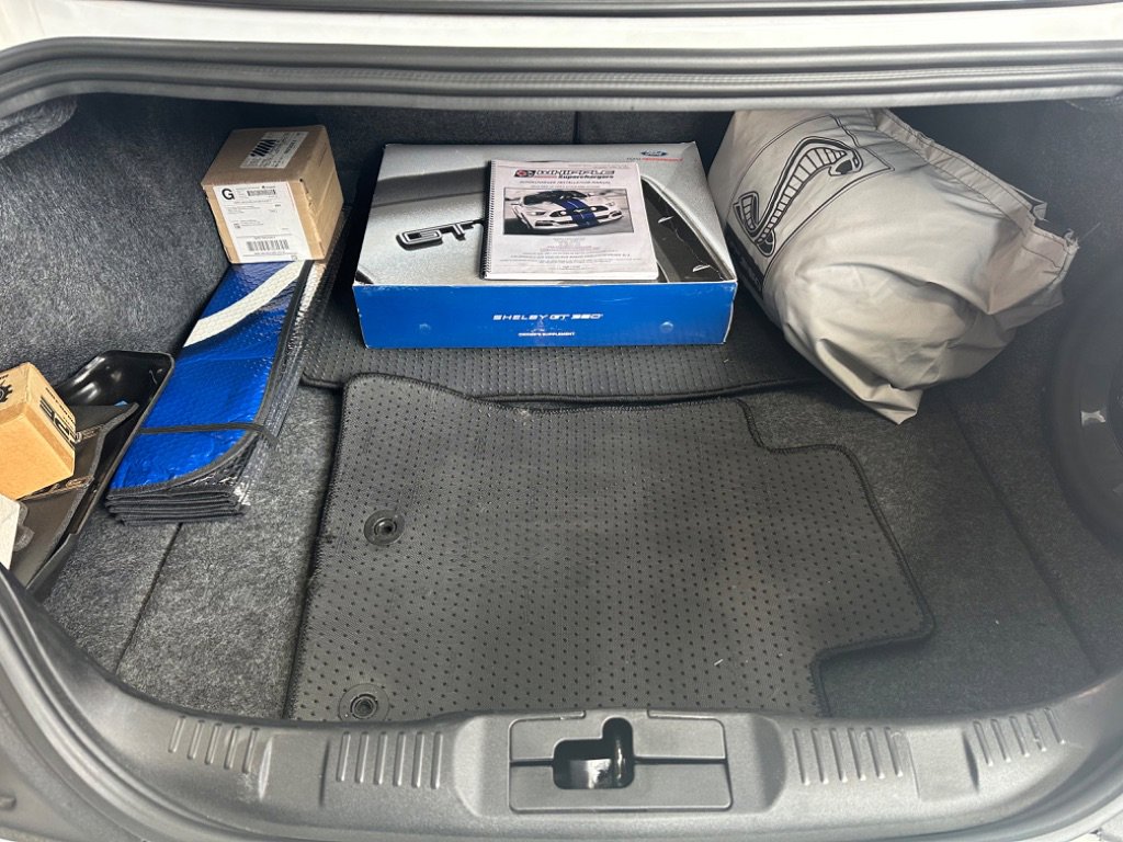 Used 2017 Ford Mustang Shelby GT350 w/ Electronics Package RWD image 7