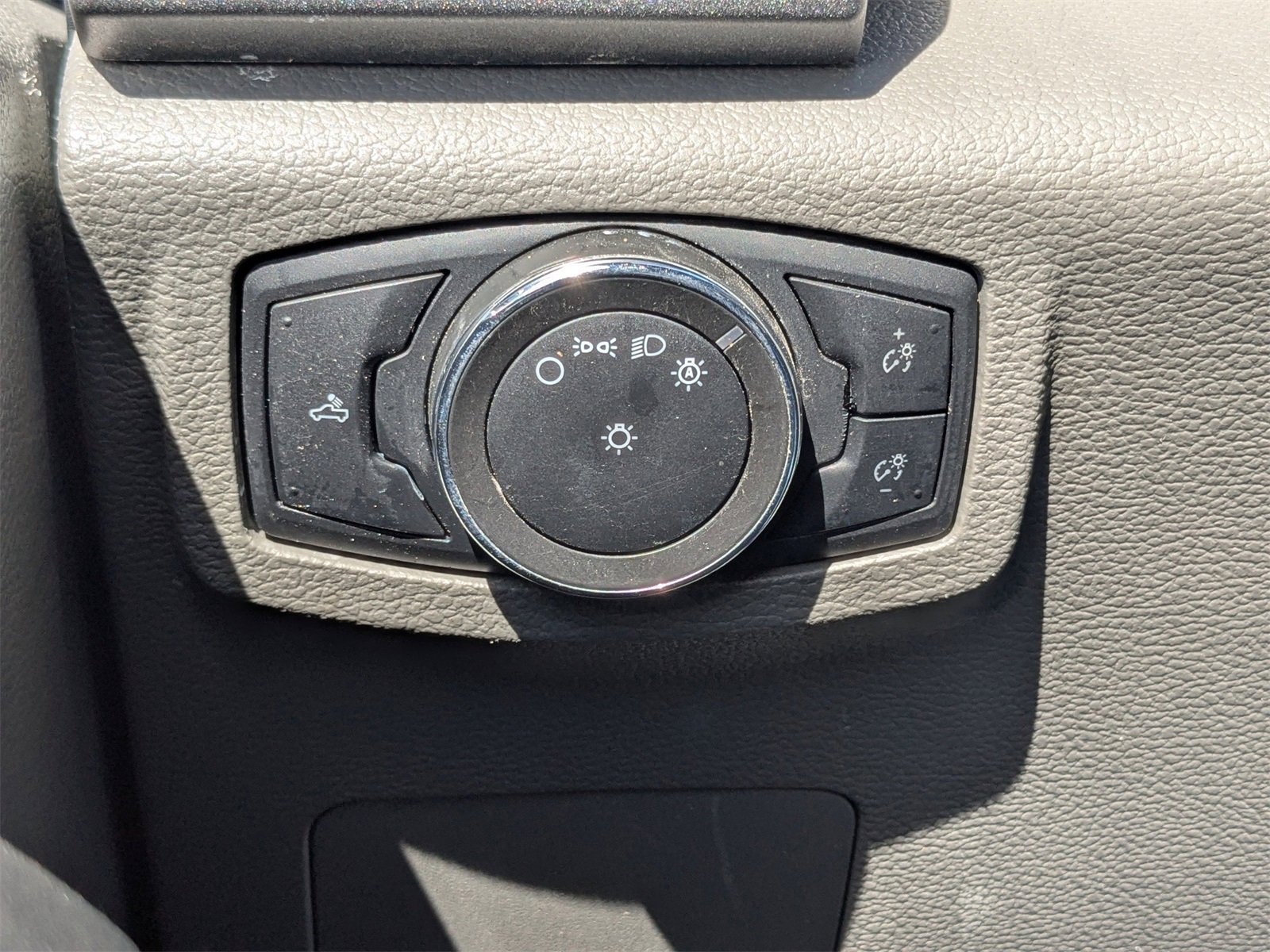 Used 2022 Ford F350 XL w/ Power Equipment Group image 27