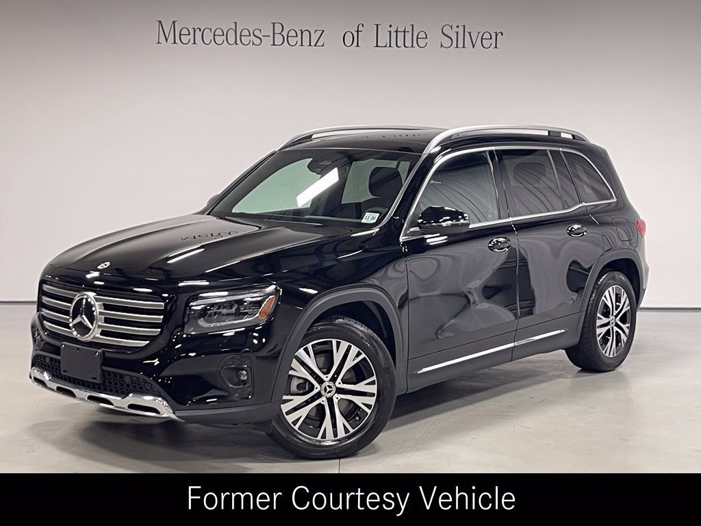 Used 2026 Mercedes-Benz GLB 250 4MATIC image 1