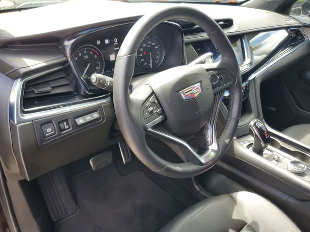 Certified 2023 Cadillac XT6 Sport w/ Technology Package image 18