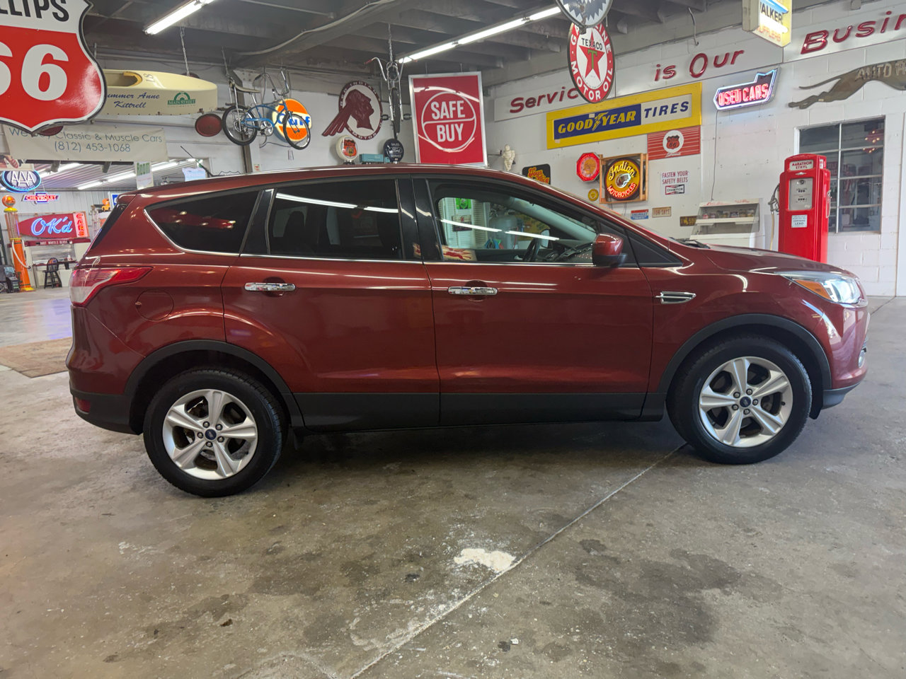 Used 2014 Ford Escape SE image 6