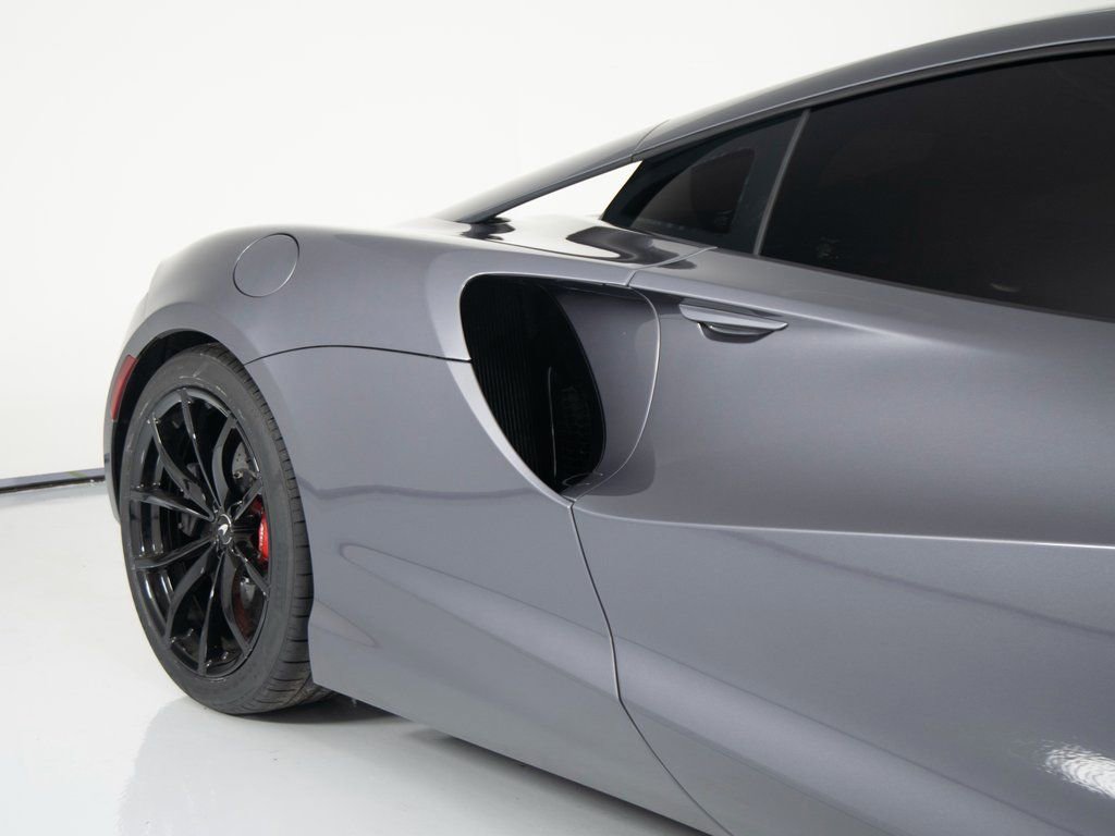 Used 2023 McLaren Artura image 34