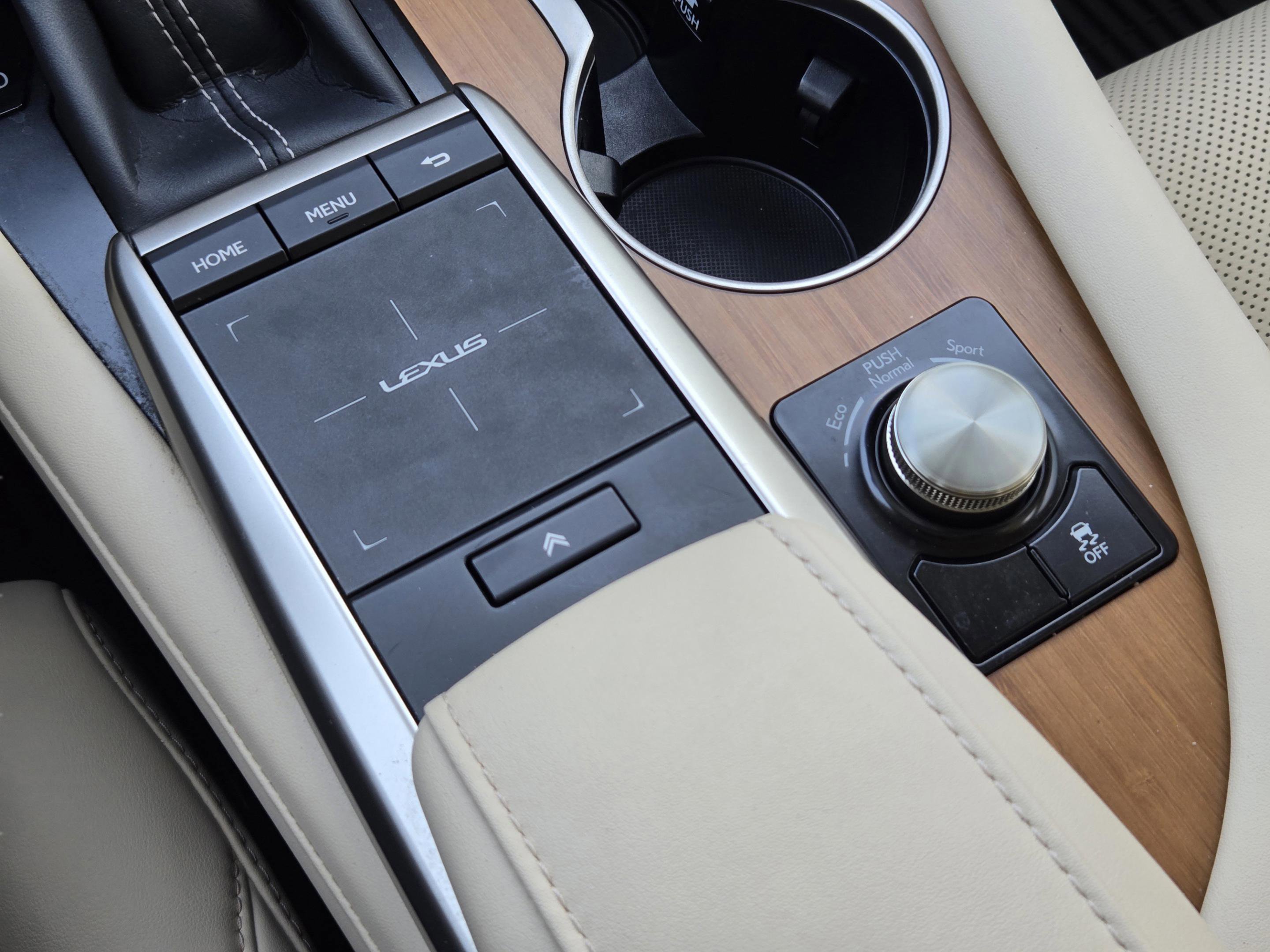Certified 2022 Lexus RX 350 FWD w/ Premium Package image 18