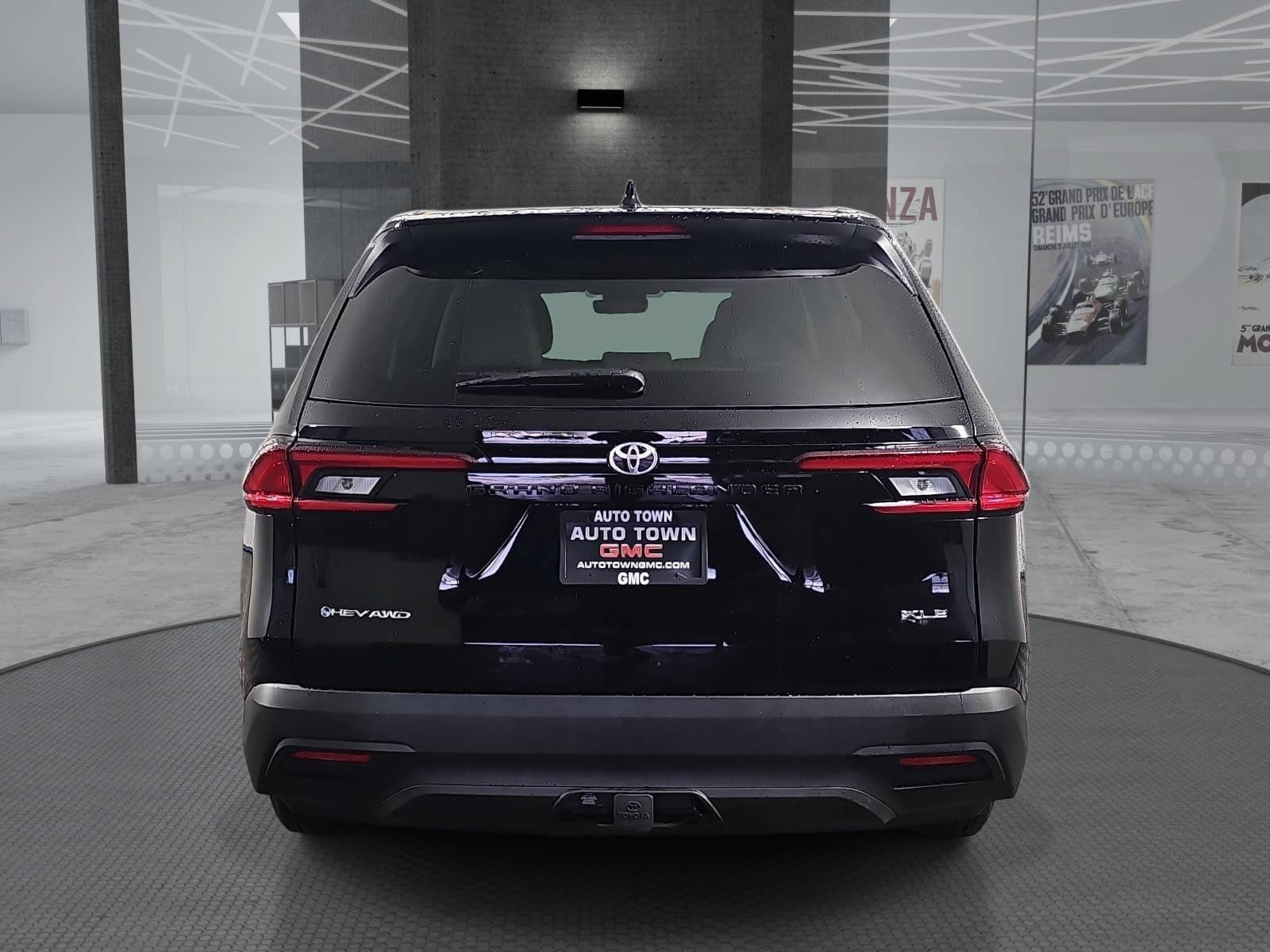 Used 2026 Toyota Grand Highlander AWD Hybrid image 6