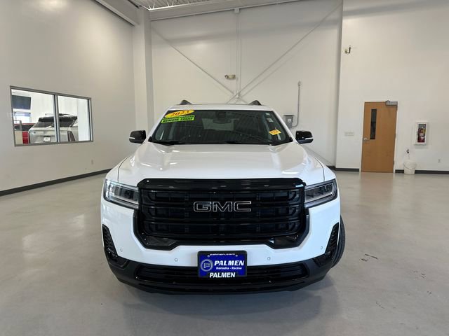 Certified 2023 GMC Acadia SLT w/ Elevation Edition image 3