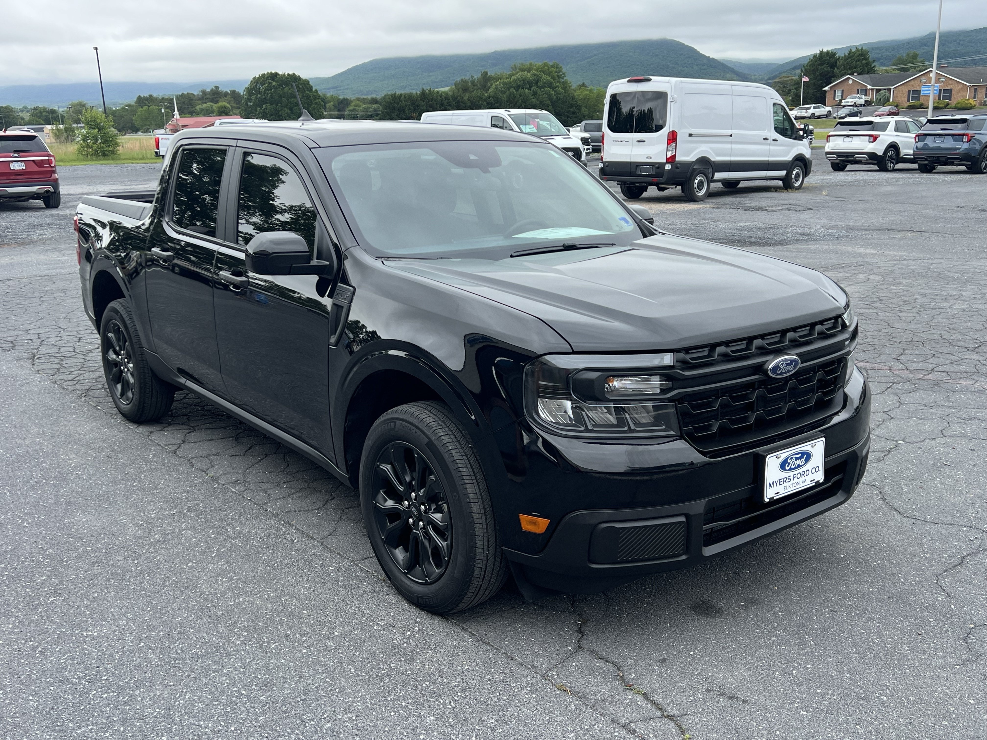 Used 2024 Ford Maverick XLT w/ XLT Luxury Package FWD image 4