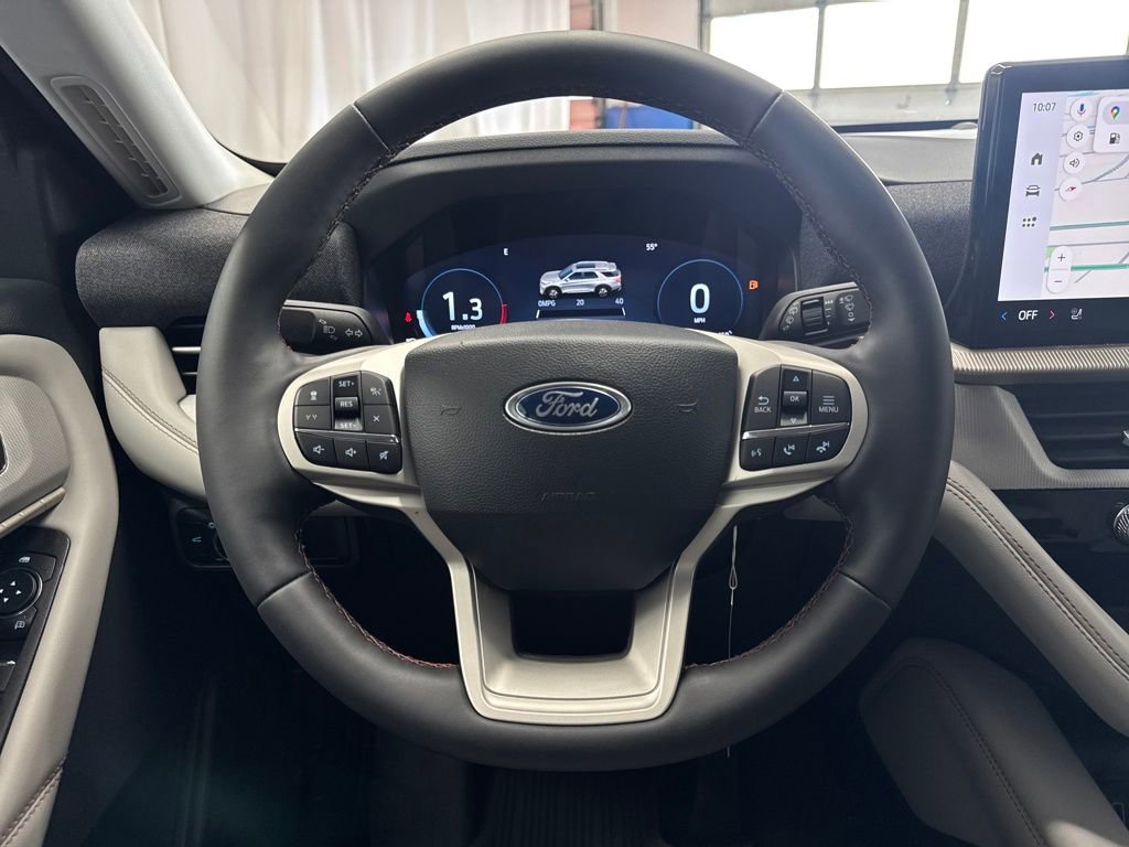 New 2026 Ford Explorer Active AWD/4WD image 14