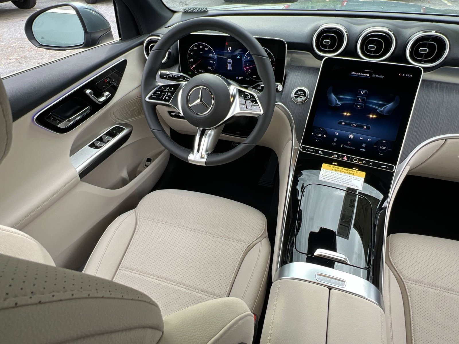 New 2026 Mercedes-Benz GLC 300 4MATIC image 16