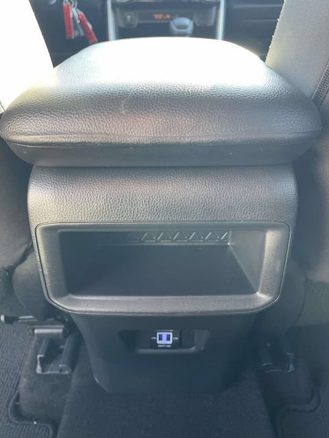 Used 2021 Toyota RAV4 LE FWD image 19