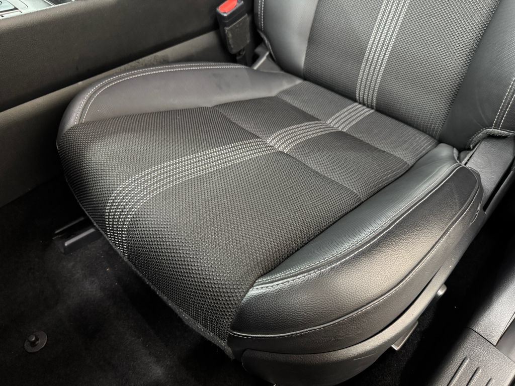 Used 2025 MAZDA CX-50 AWD 2.5 S w/ Preferred Package image 16