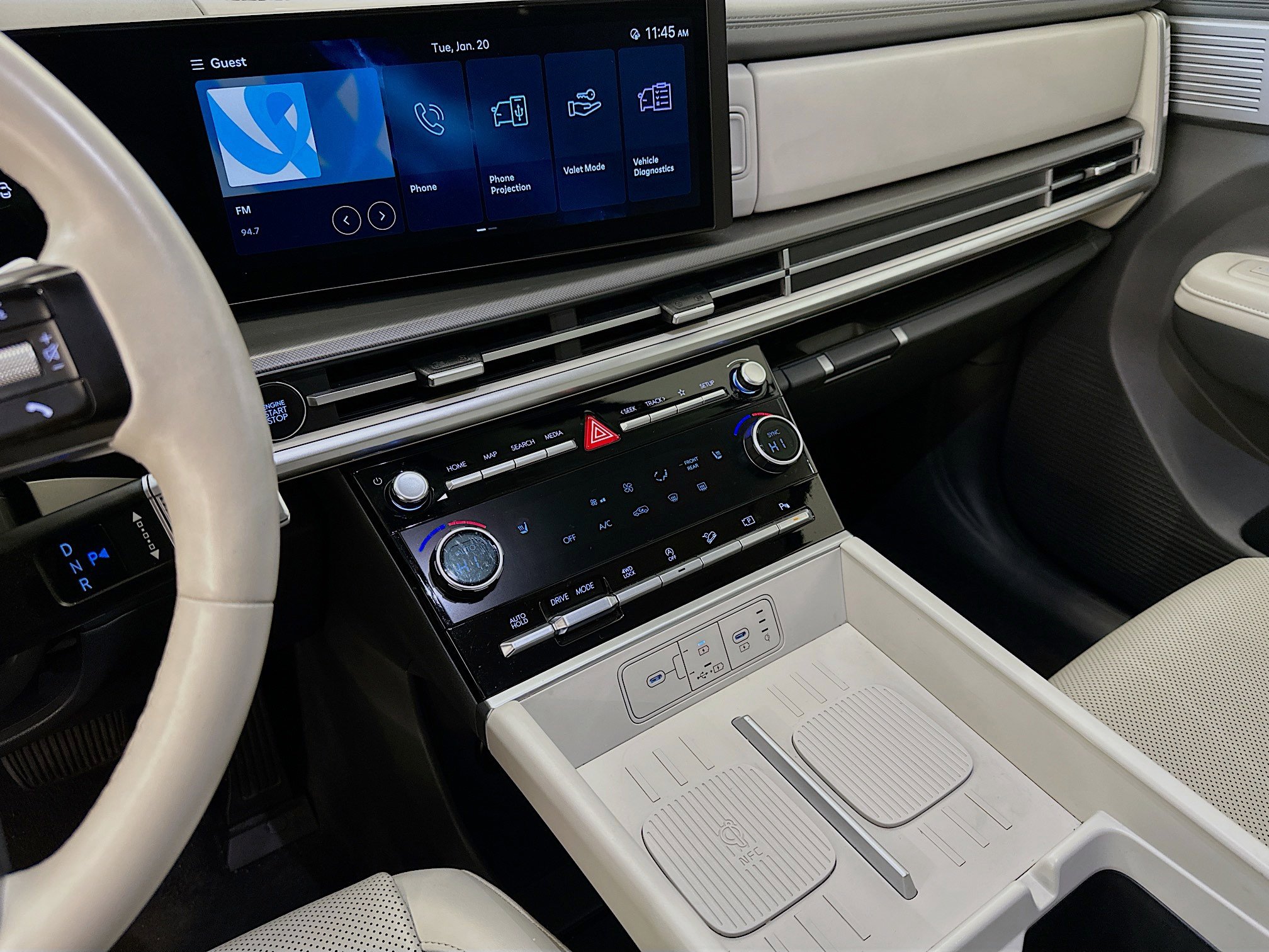 Used 2025 Hyundai Santa Fe SEL image 25