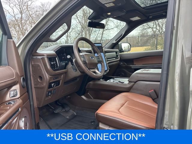 Certified 2024 Ford Expedition King Ranch RWD image 16