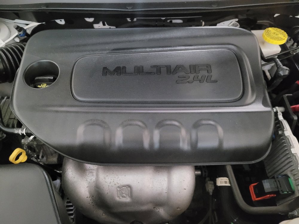 Used 2020 Jeep Cherokee Latitude Plus AWD/4WD image 30