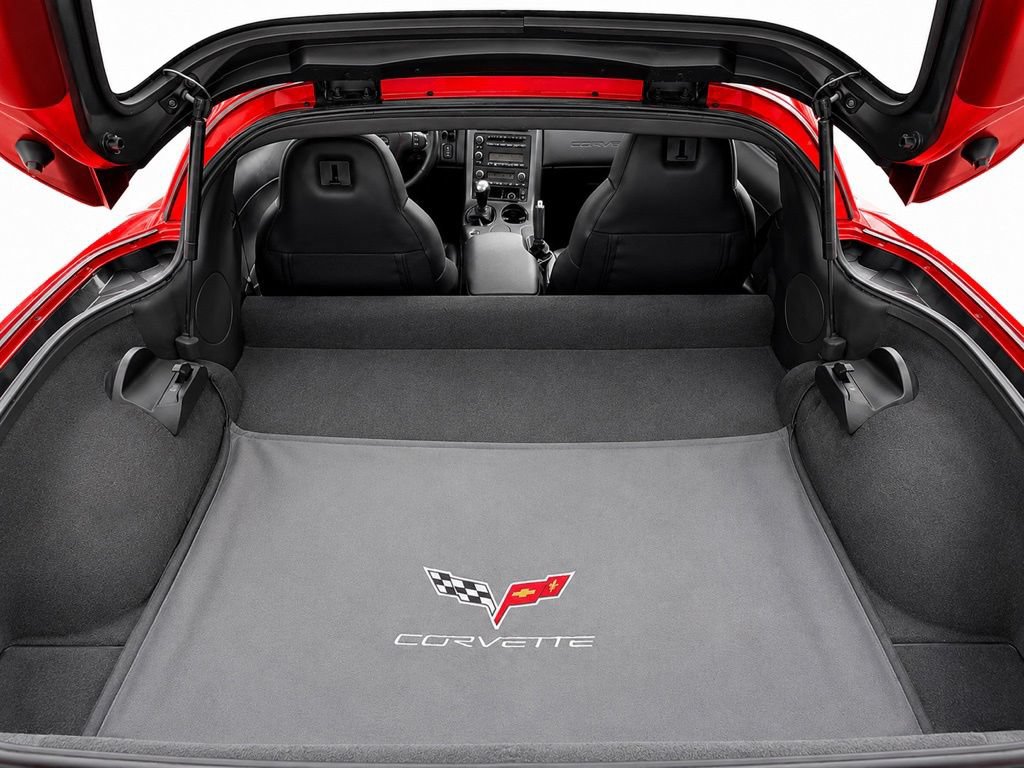 Used 2006 Chevrolet Corvette Coupe w/ Preferred Equipment Group RWD image 36