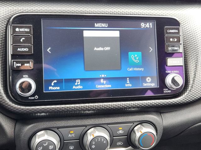 Used 2023 Nissan Kicks SV image 17