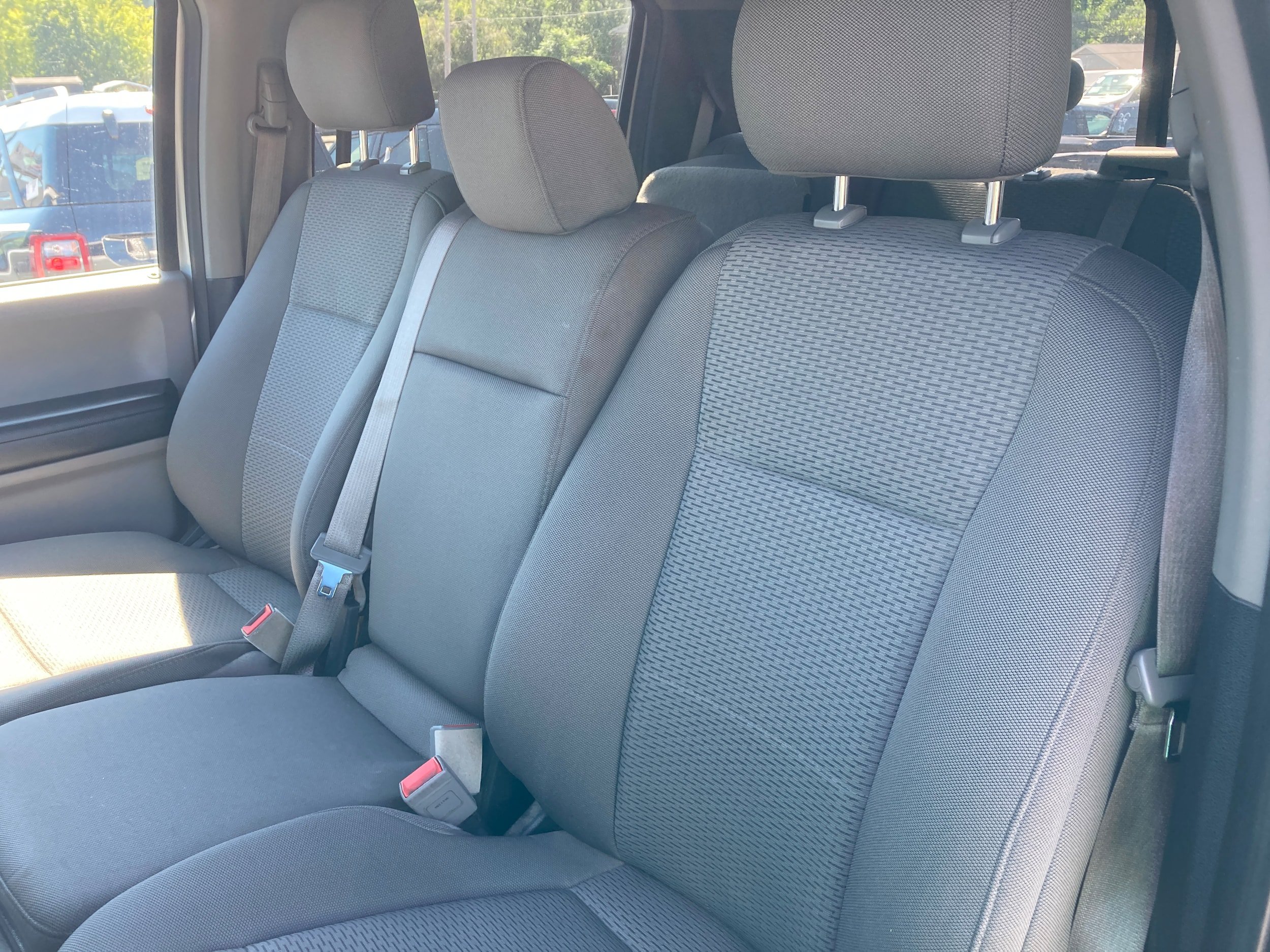 Used 2019 Ford F150 XLT w/ Equipment Group 302A Luxury AWD/4WD image 10