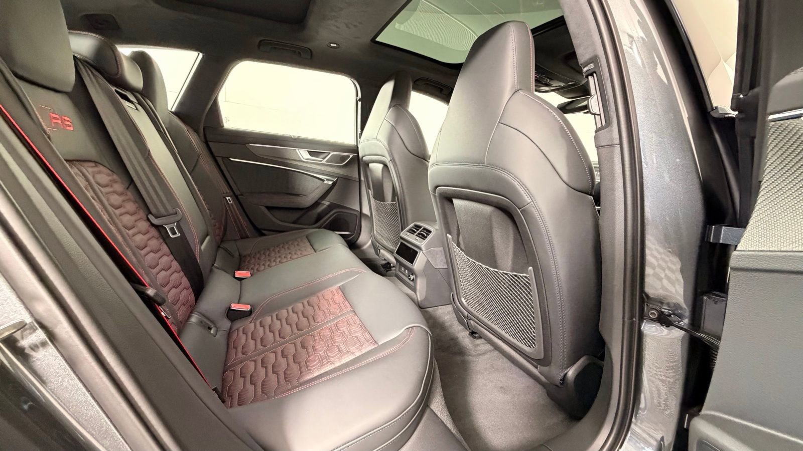 New 2026 Audi RS 6 performance AWD/4WD image 18