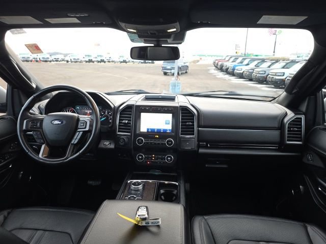Used 2021 Ford Expedition Limited image 14