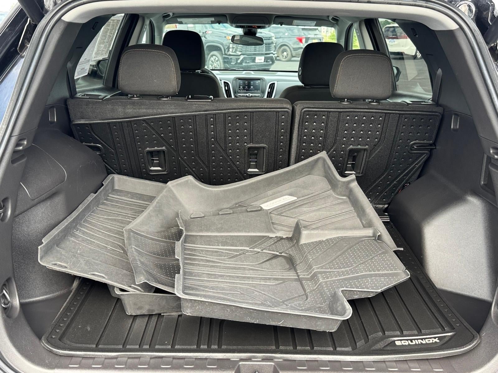 Used 2024 Chevrolet Equinox LT w/ LPO, Floor Liner Package AWD/4WD image 4