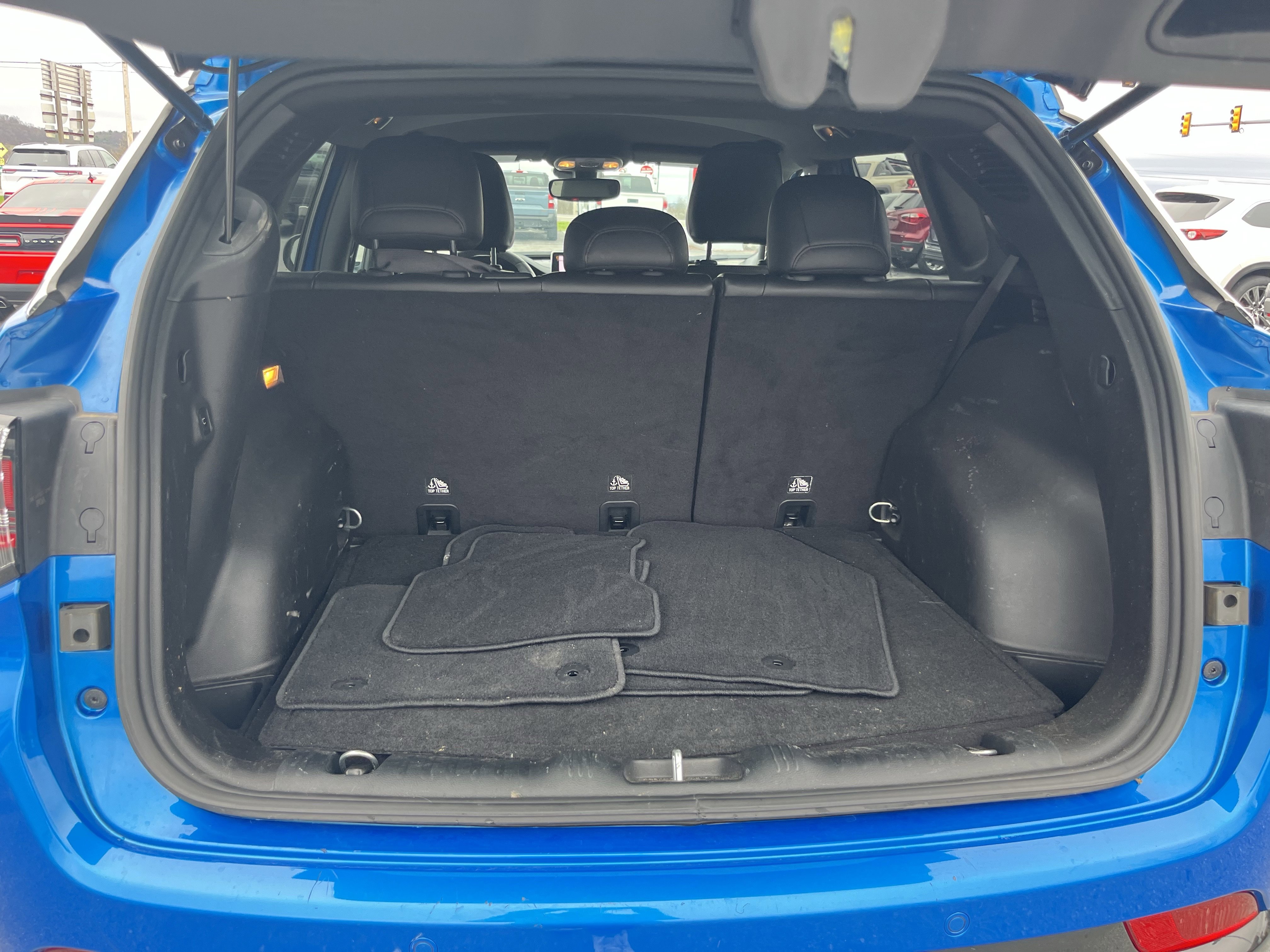 Used 2025 Jeep Compass Limited w/ Elite Group AWD/4WD image 5