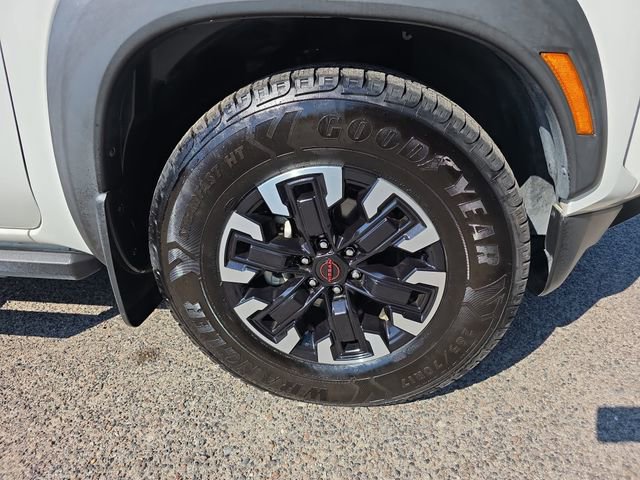 Used 2024 Nissan Frontier Pro-X w/ Pro Convenience Package RWD image 13