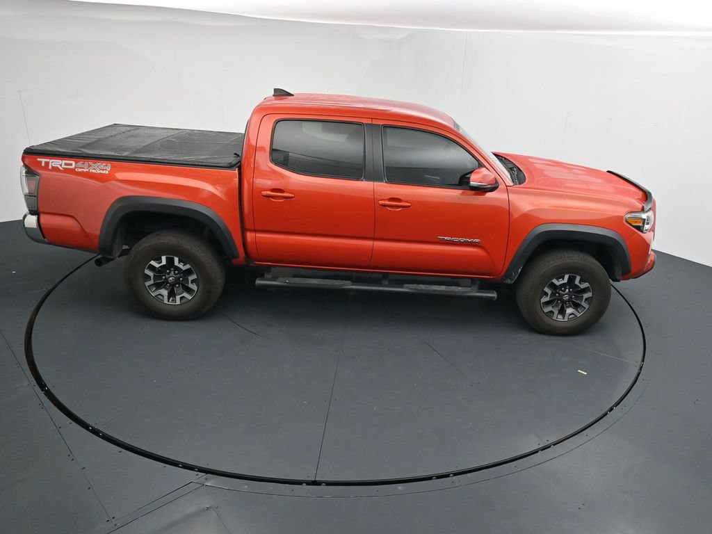Used 2016 Toyota Tacoma TRD Off-Road w/ Towing Package AWD/4WD image 17